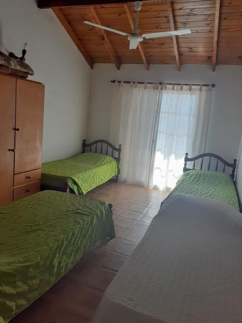 Lejos De Pindal Apartment