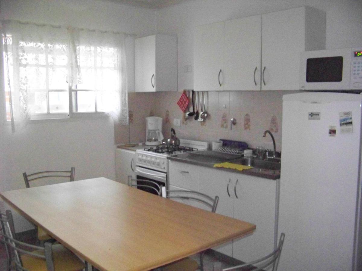 Lejos De Pindal Apartment *